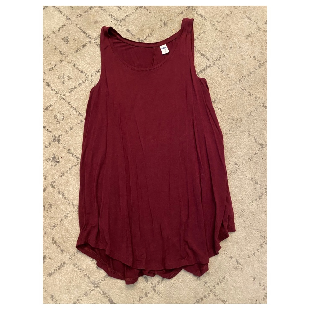 Maroon tank top